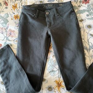 DL1961 Women's Dark Gray Skinny Jeans